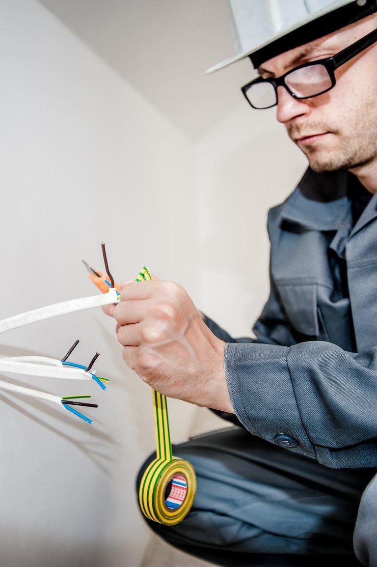Home Elektricien in Amsterdam voert professioneel elektriciteitswerk uit met aandacht voor veiligheid en kwaliteit